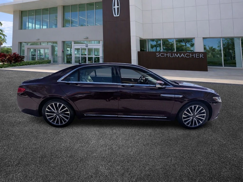 2019 Lincoln Continental 10th Gen - Image 8 of 21