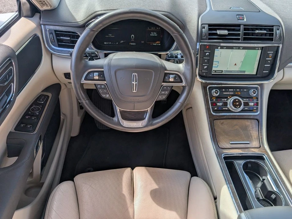 2019 Lincoln Continental 10th Gen - Image 14 of 21