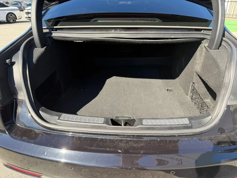 2019 Lincoln Continental 10th Gen - Image 10 of 11