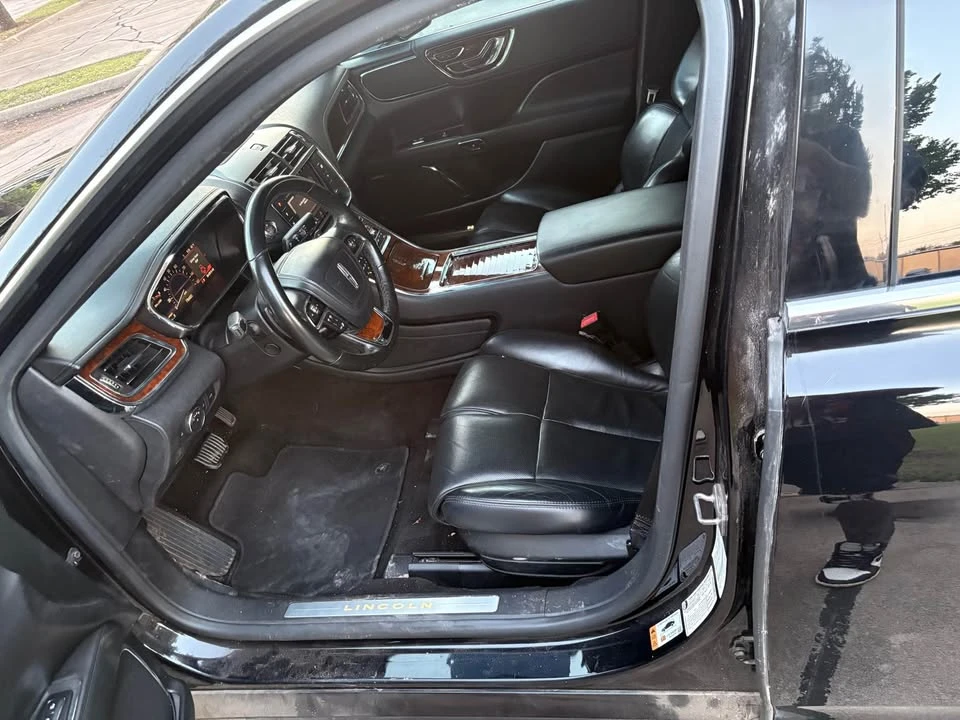 2019 Lincoln Continental 10th Gen - Image 7 of 8