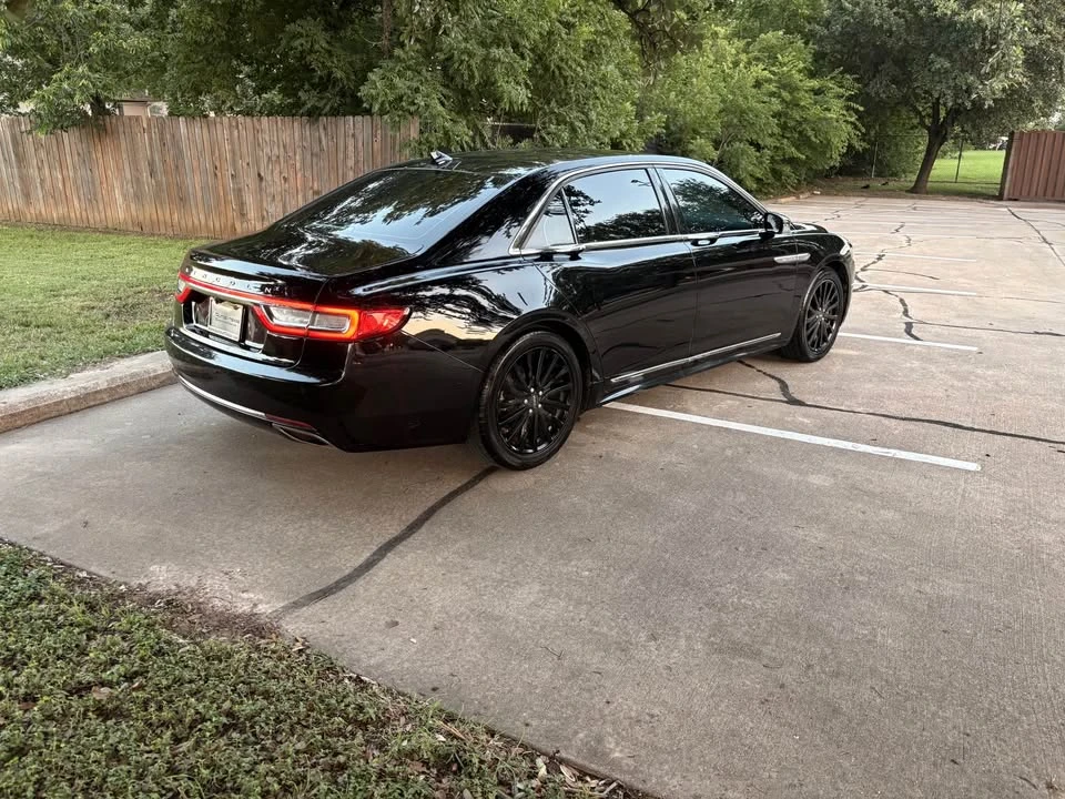 2019 Lincoln Continental 10th Gen - Image 3 of 8
