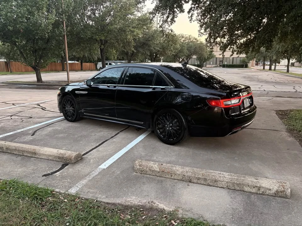 2019 Lincoln Continental 10th Gen - Image 4 of 8