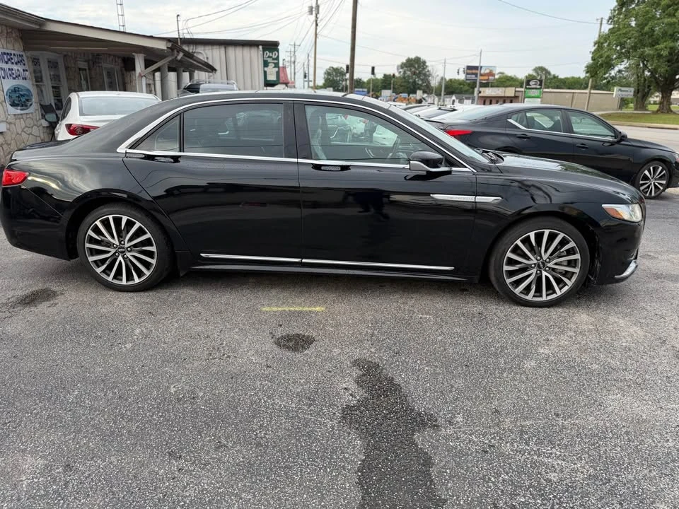 2019 Lincoln Continental 10th Gen - Image 4 of 14