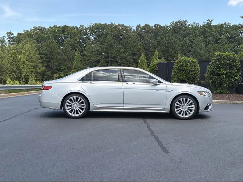 2019 Lincoln Continental 10th Gen - Image 5 of 9