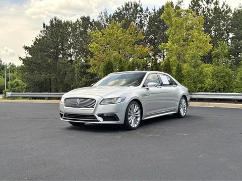 2019 Lincoln Continental Select