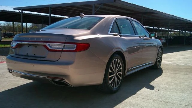 2019 Lincoln Continental 10th Gen - Image 14 of 21