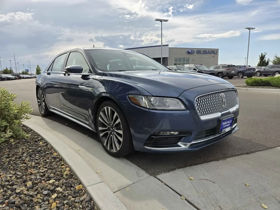 2019 Lincoln Continental 10th Gen - Image 14 of 14