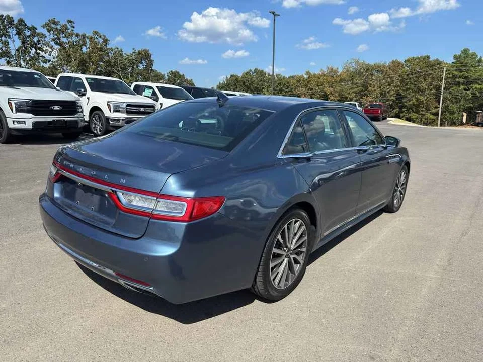 2019 Lincoln Continental 10th Gen - Image 3 of 9