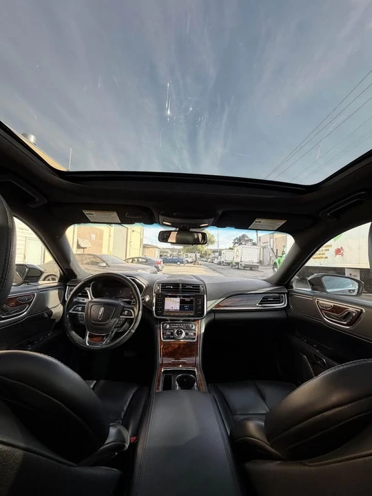 2019 Lincoln Continental 10th Gen - Image 5 of 6