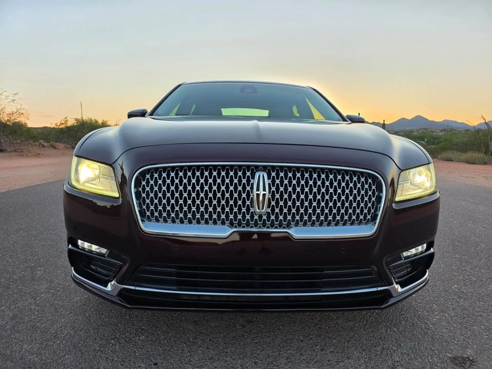 2019 Lincoln Continental 10th Gen - Image 18 of 18