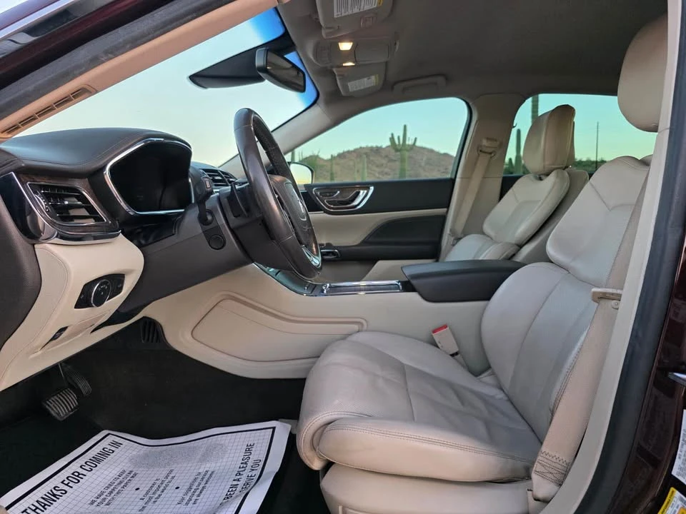 2019 Lincoln Continental 10th Gen - Image 8 of 18