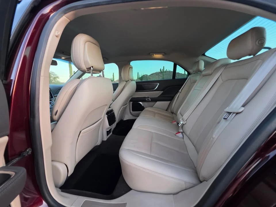 2019 Lincoln Continental 10th Gen - Image 10 of 18