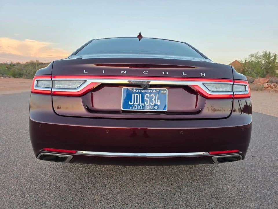 2019 Lincoln Continental 10th Gen - Image 3 of 18