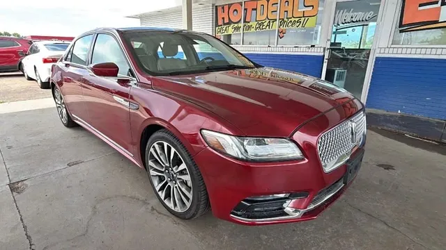 2019 Lincoln Continental Select Sedan 4D