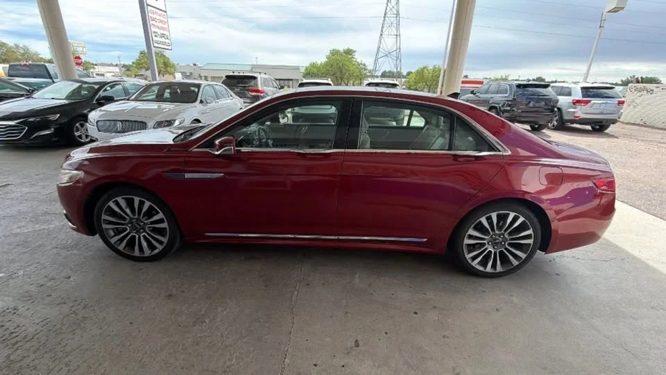 2019 Lincoln Continental 10th Gen - Image 4 of 18