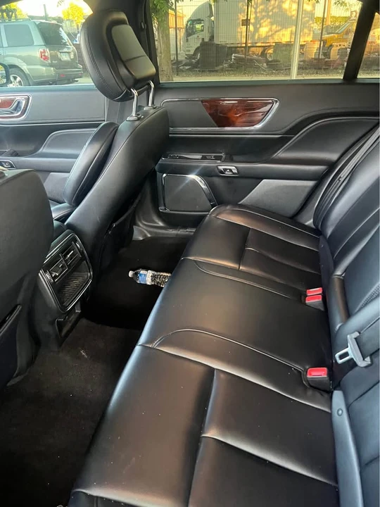 2019 Lincoln Continental 10th Gen - Image 4 of 6