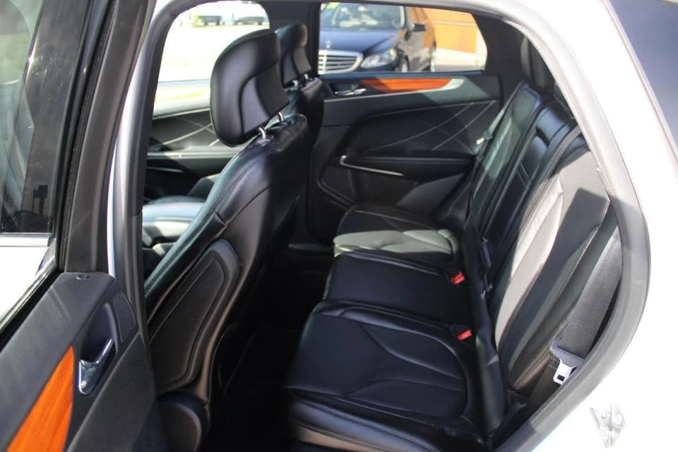 2019 Lincoln MKC - Image 19 of 20