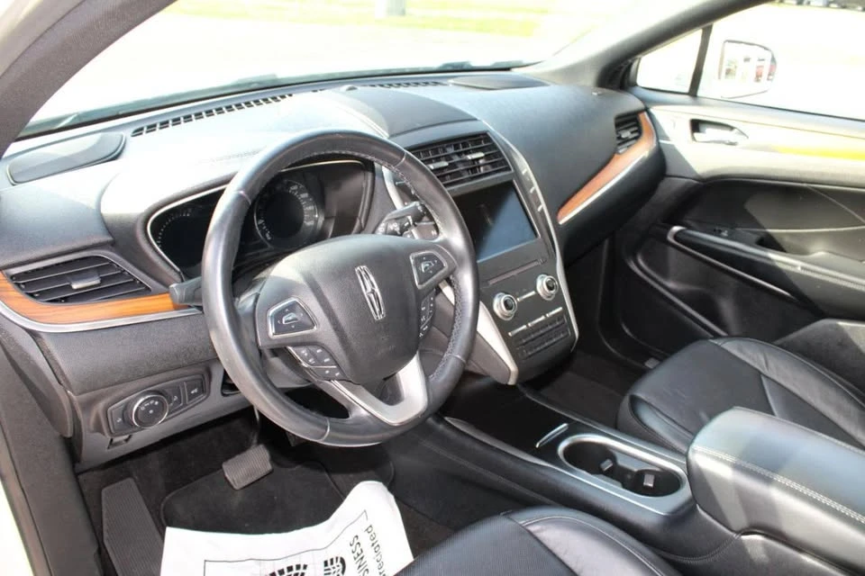 2019 Lincoln MKC - Image 16 of 20