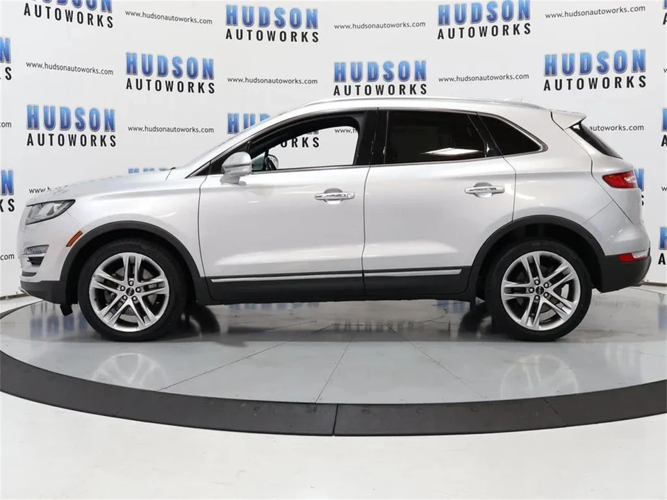 2019 Lincoln MKC - Image 3 of 31