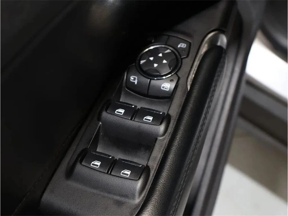 2019 Lincoln MKC - Image 11 of 31
