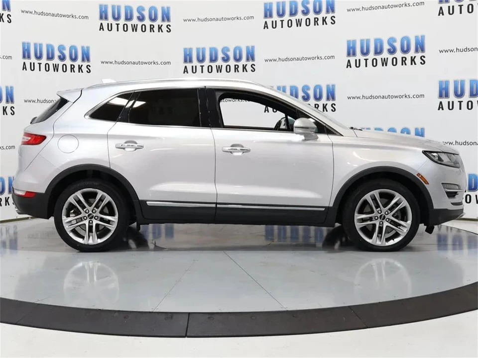 2019 Lincoln MKC - Image 7 of 31