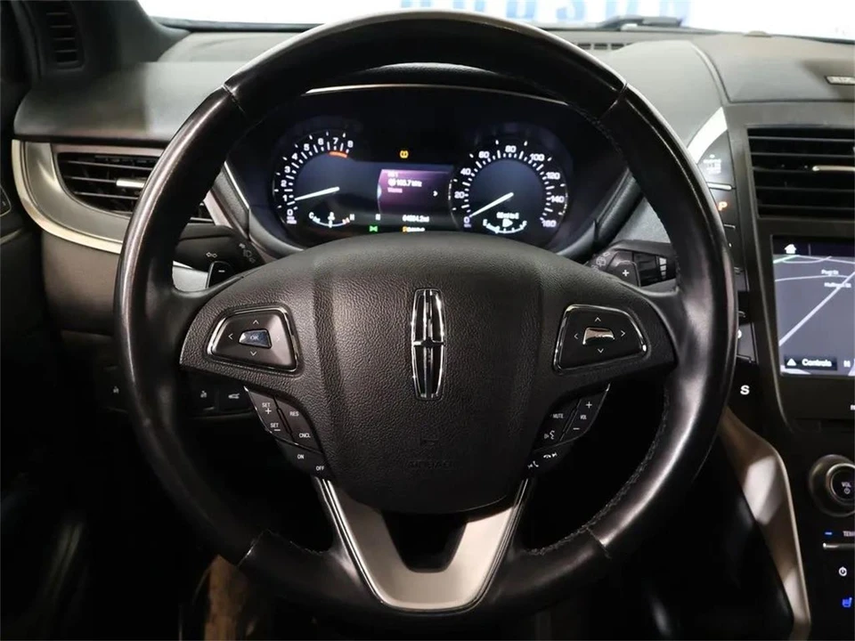 2019 Lincoln MKC - Image 17 of 31