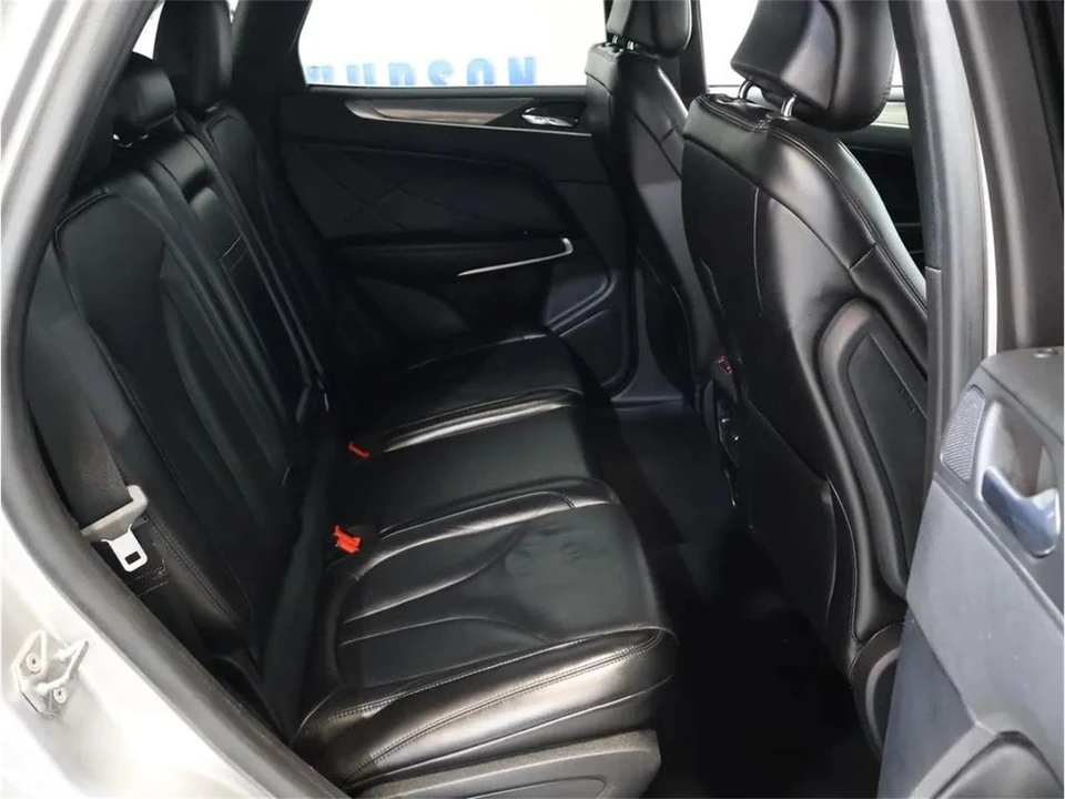 2019 Lincoln MKC - Image 28 of 31