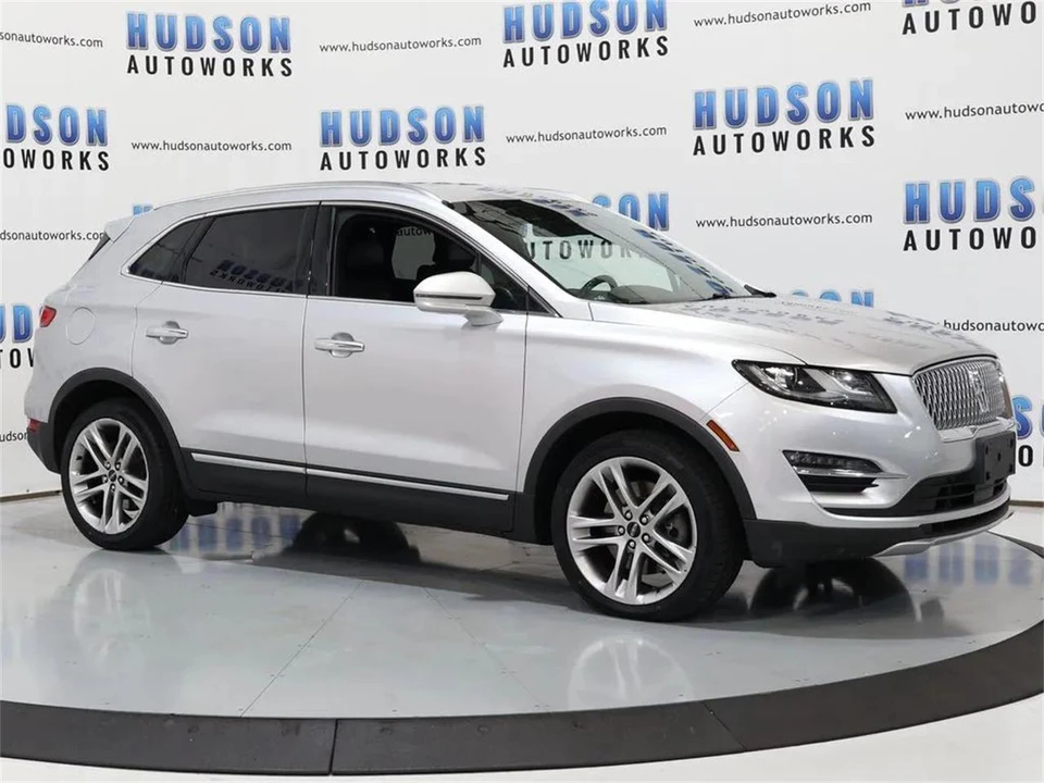 2019 Lincoln MKC - Image 8 of 31