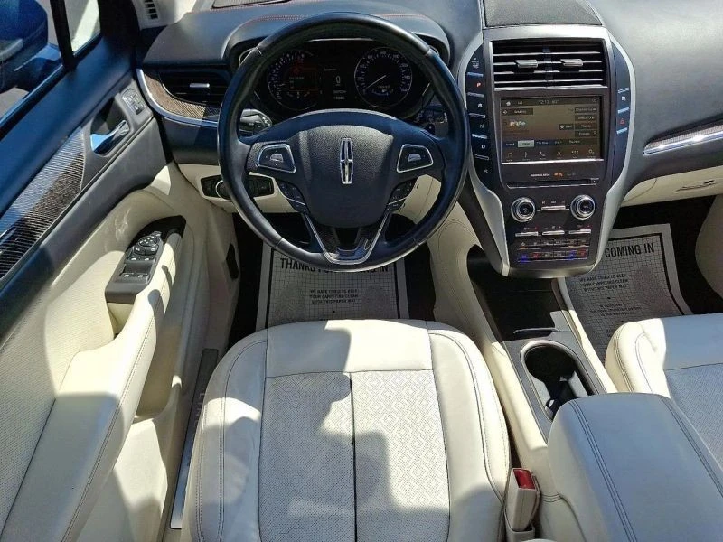 2019 Lincoln MKC - Image 11 of 12