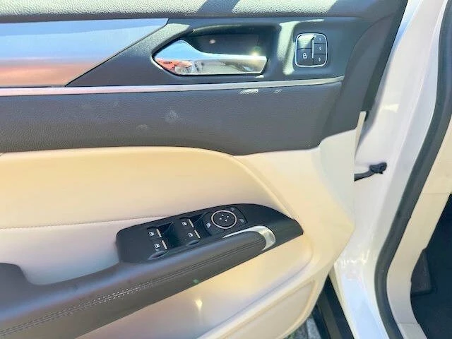 2019 Lincoln MKC - Image 10 of 21