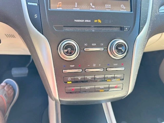 2019 Lincoln MKC - Image 15 of 21