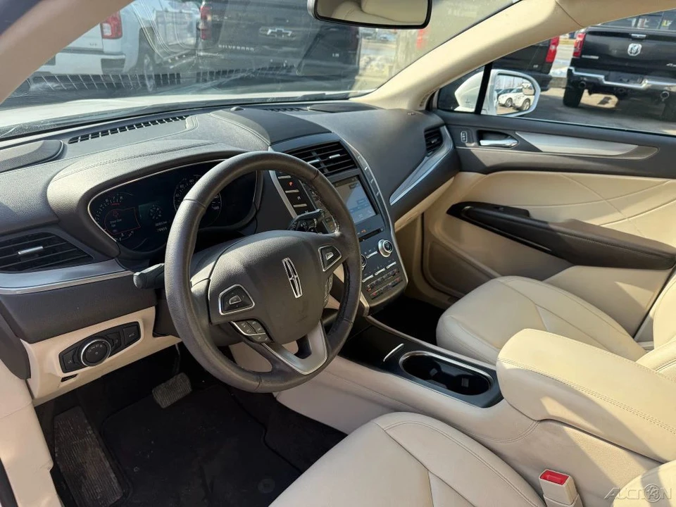 2019 Lincoln MKC - Image 15 of 21