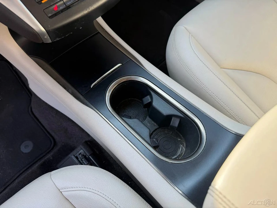 2019 Lincoln MKC - Image 19 of 21