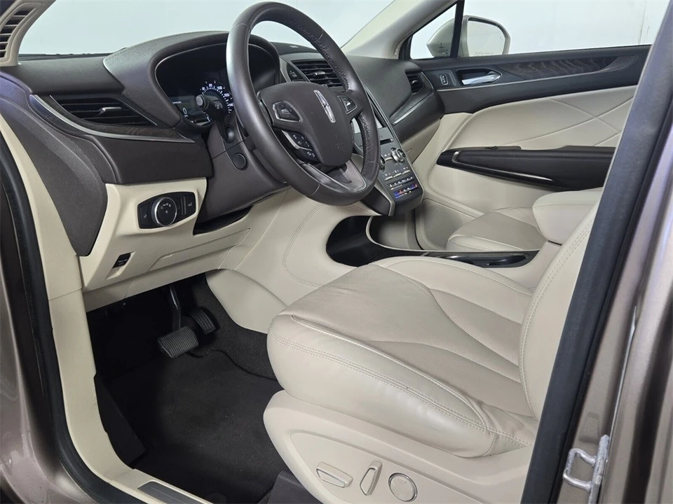2019 Lincoln MKC - Image 7 of 21