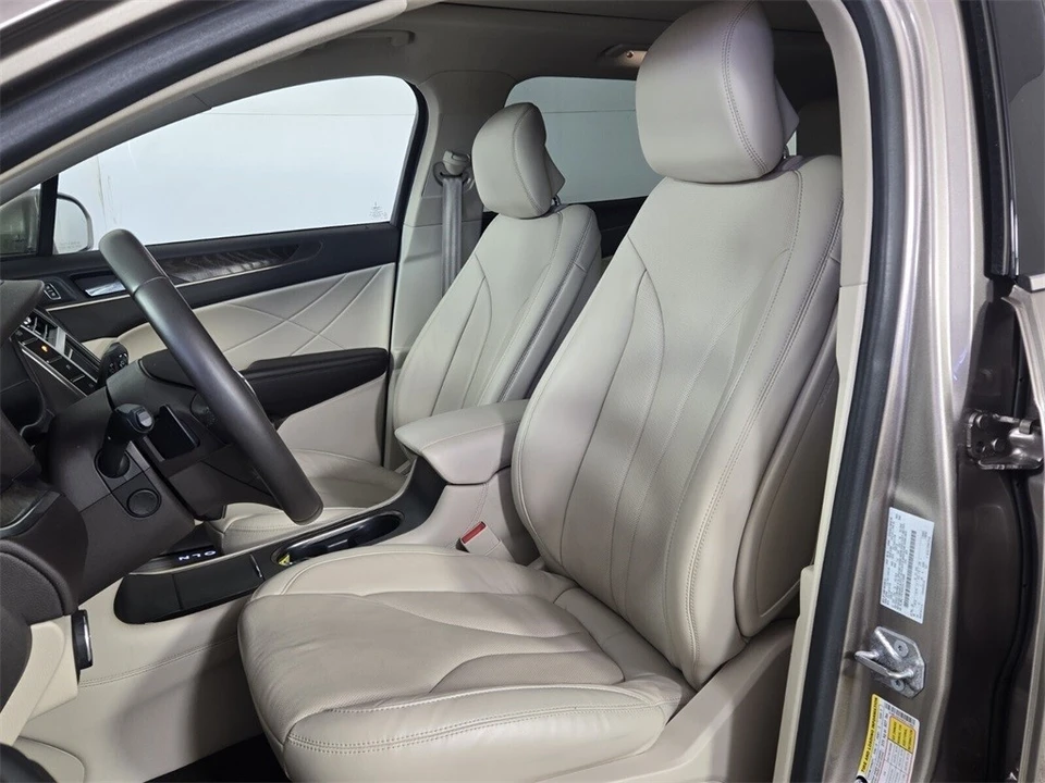 2019 Lincoln MKC - Image 6 of 21