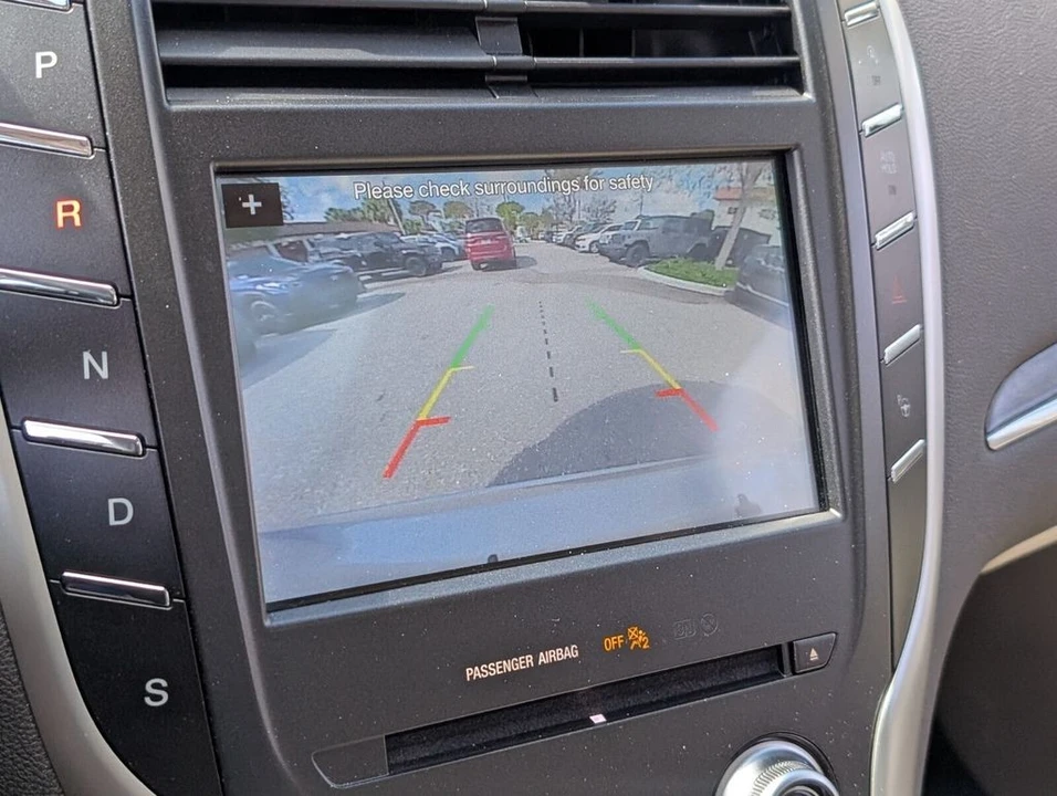 2019 Lincoln MKC - Image 19 of 21