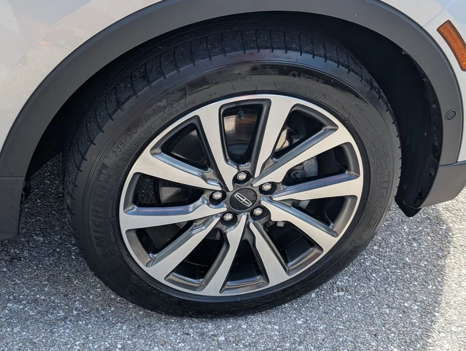 2019 Lincoln MKC - Image 17 of 21