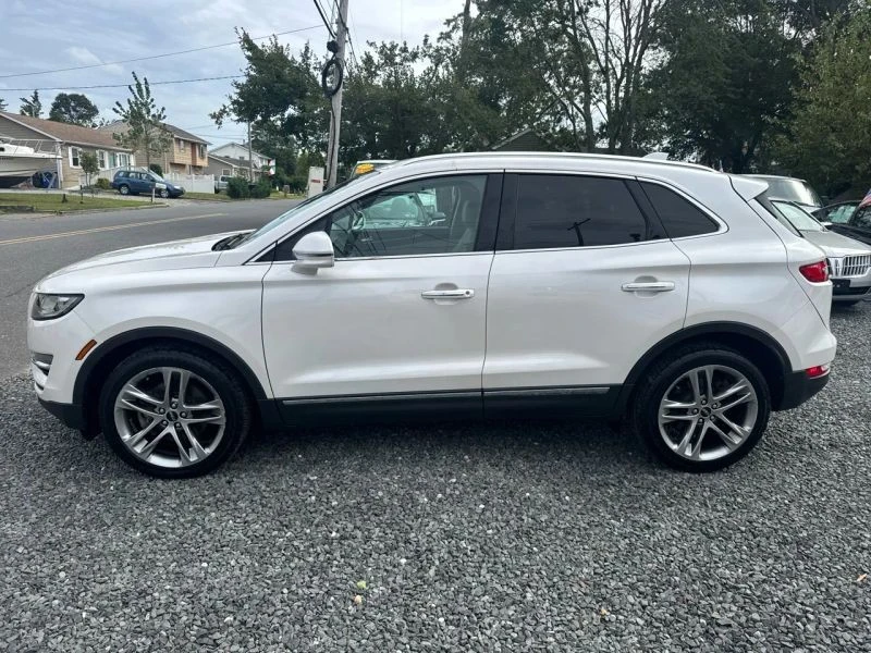 2019 Lincoln MKC - Image 2 of 12