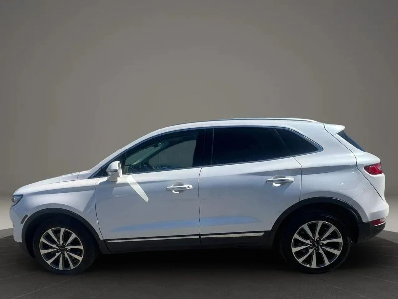 2019 Lincoln MKC - Image 8 of 12