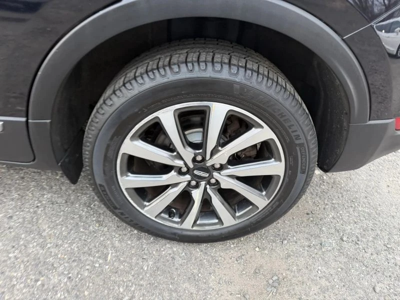 2019 Lincoln MKC - Image 9 of 12