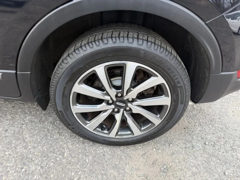 2019 Lincoln MKC - Image 9 of 12