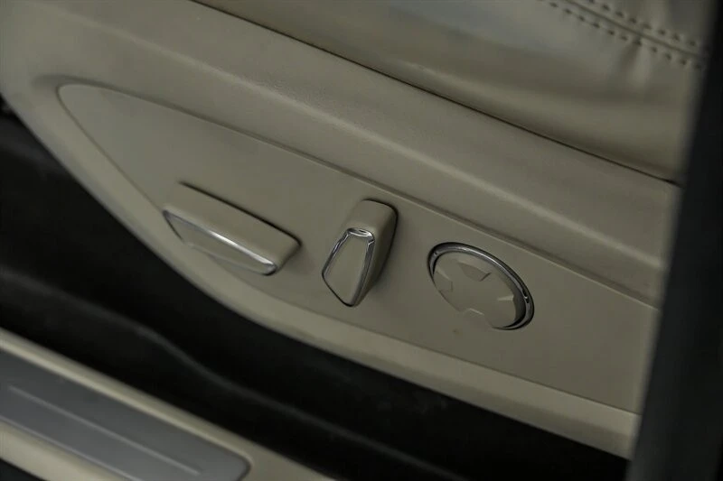 2019 Lincoln MKC - Image 23 of 31