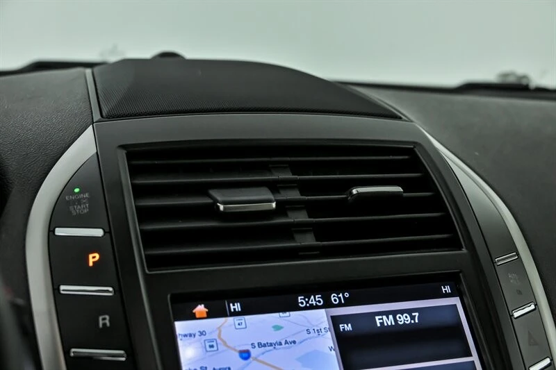 2019 Lincoln MKC - Image 27 of 31