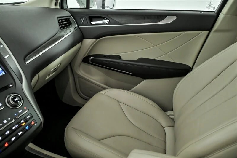 2019 Lincoln MKC - Image 31 of 31