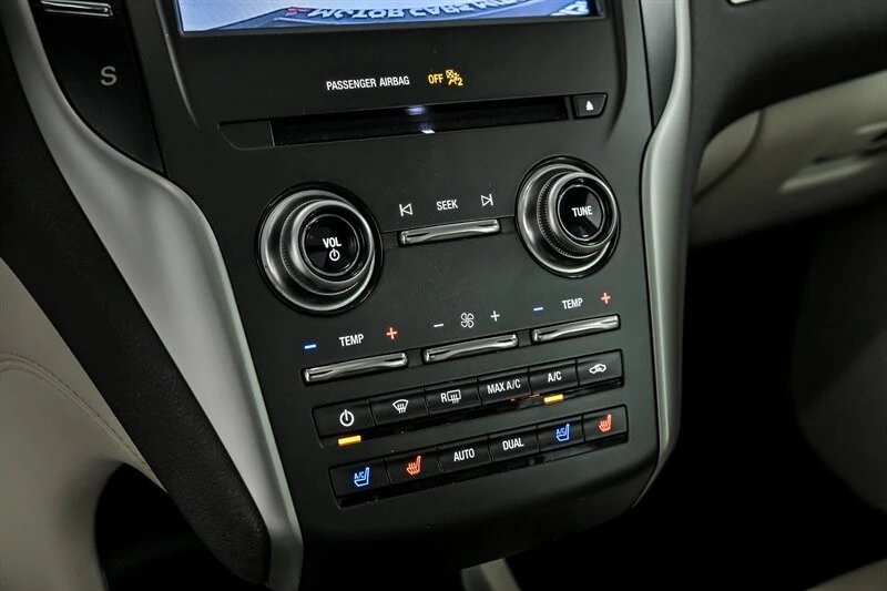 2019 Lincoln MKC - Image 30 of 31