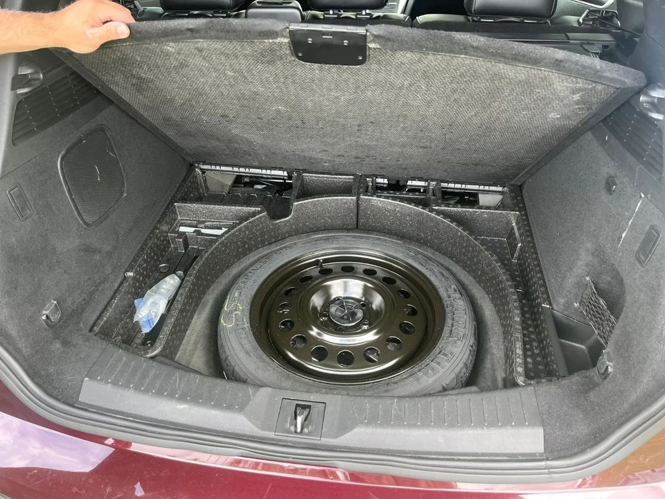 2019 Lincoln MKC - Image 7 of 31