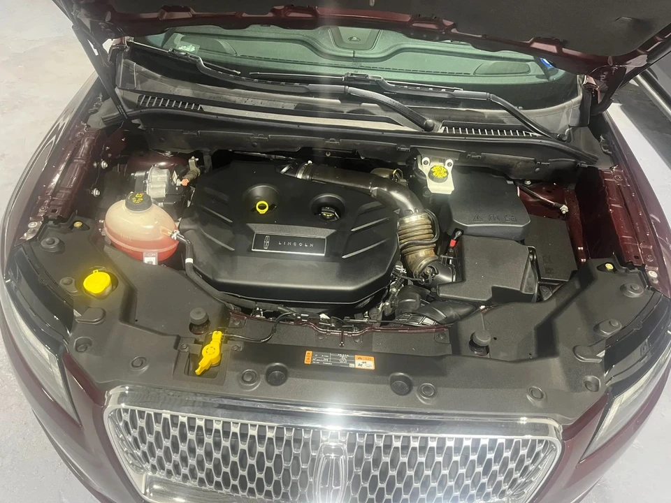 2019 Lincoln MKC - Image 14 of 31