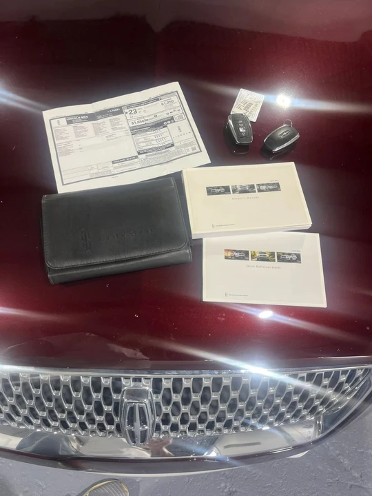 2019 Lincoln MKC - Image 17 of 31