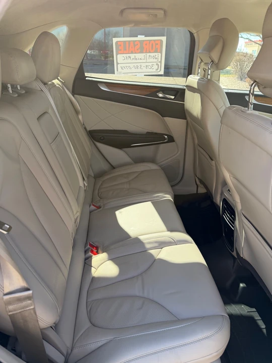 2019 Lincoln MKC - Image 13 of 18