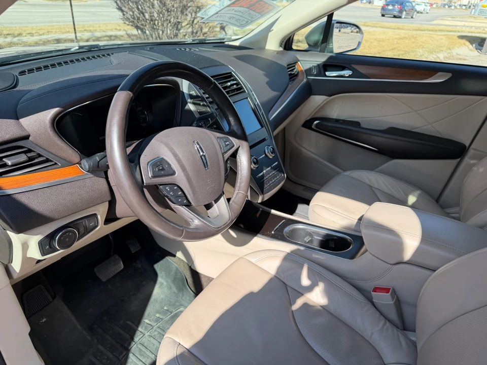 2019 Lincoln MKC - Image 14 of 18